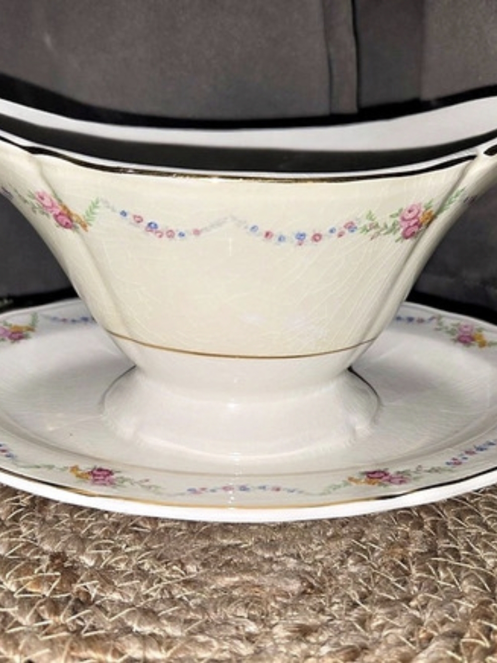 Floral Porcelain Gravy Boat Set in White & Pink. Homer Laughlin